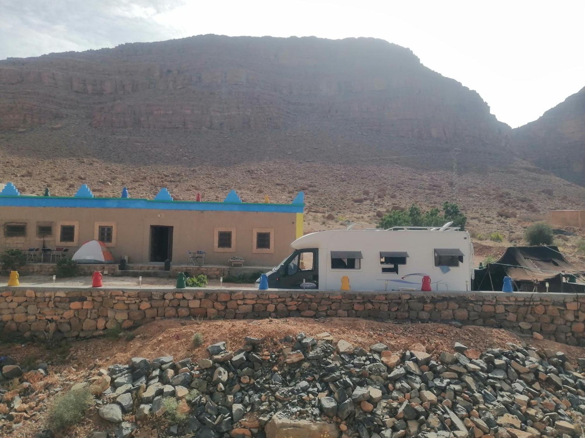 Gite D'Etape Traditionnel Berbere Ifri Exteriér fotografie