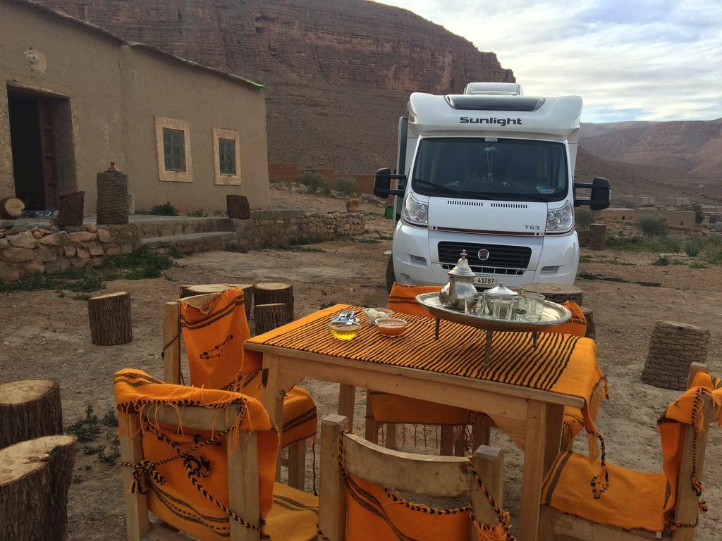 Gite D'Etape Traditionnel Berbere Ifri Exteriér fotografie