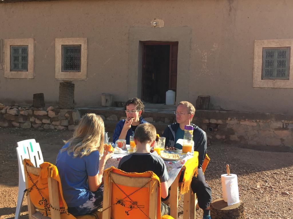 Gite D'Etape Traditionnel Berbere Ifri Exteriér fotografie