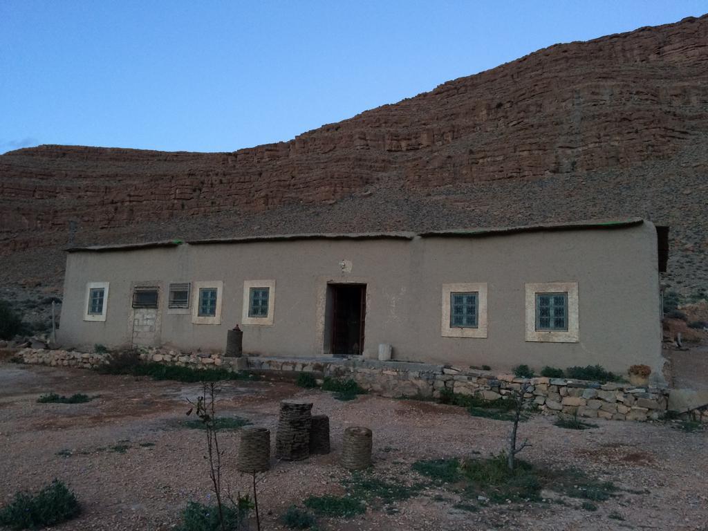Gite D'Etape Traditionnel Berbere Ifri Exteriér fotografie